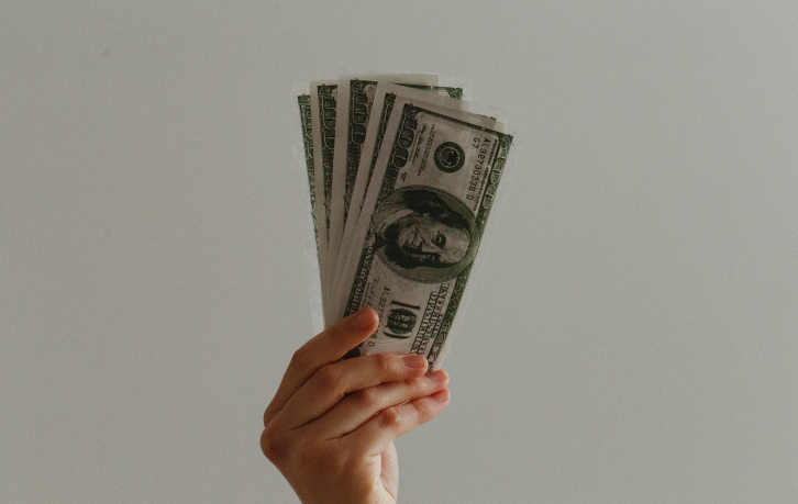 Foto Trabalhar e investir é possível? A re…